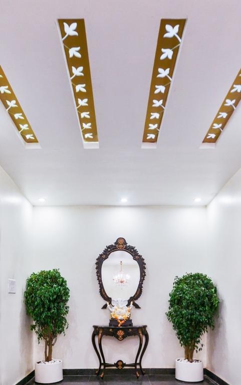 Red Orchid Hotel Meerut Exterior foto