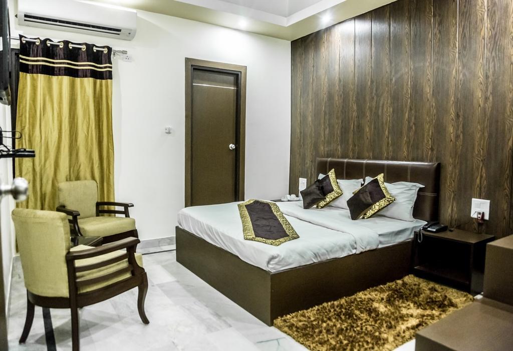 Red Orchid Hotel Meerut Exterior foto