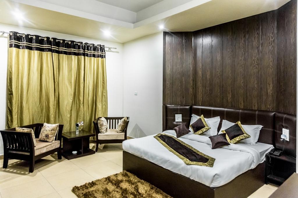Red Orchid Hotel Meerut Exterior foto